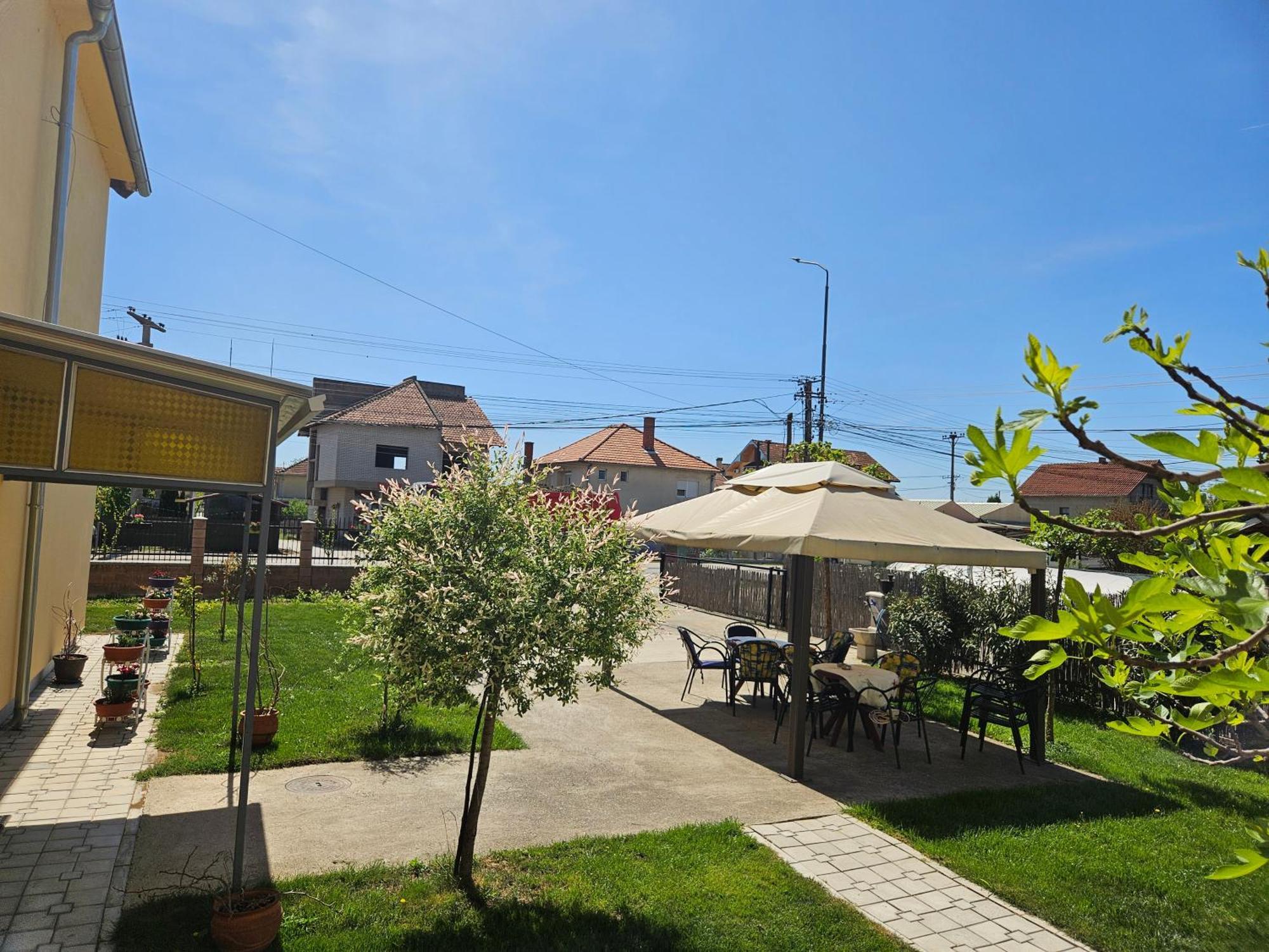 Apartments Kuca Aleksic Ni Exteriör bild