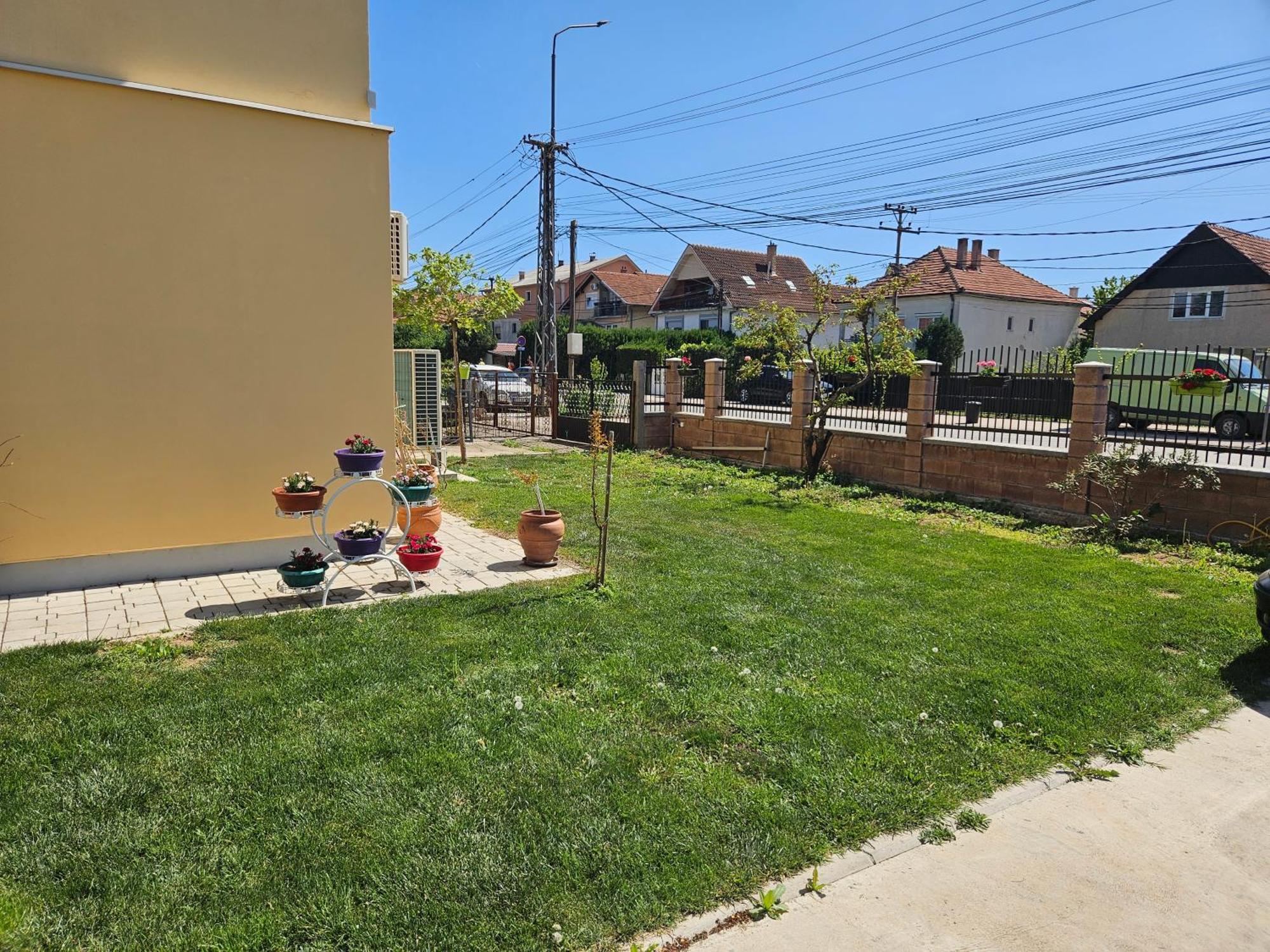 Apartments Kuca Aleksic Ni Exteriör bild