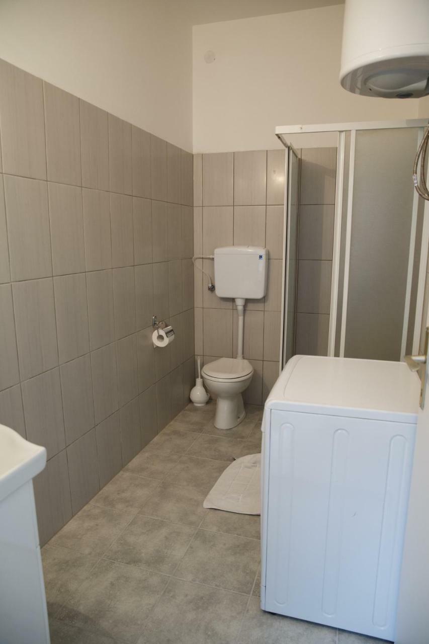 Apartments Kuca Aleksic Ni Exteriör bild